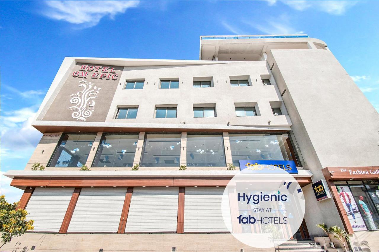 Fabhotel Prime Om Epic Vijay Nagar Indore Bagian luar foto