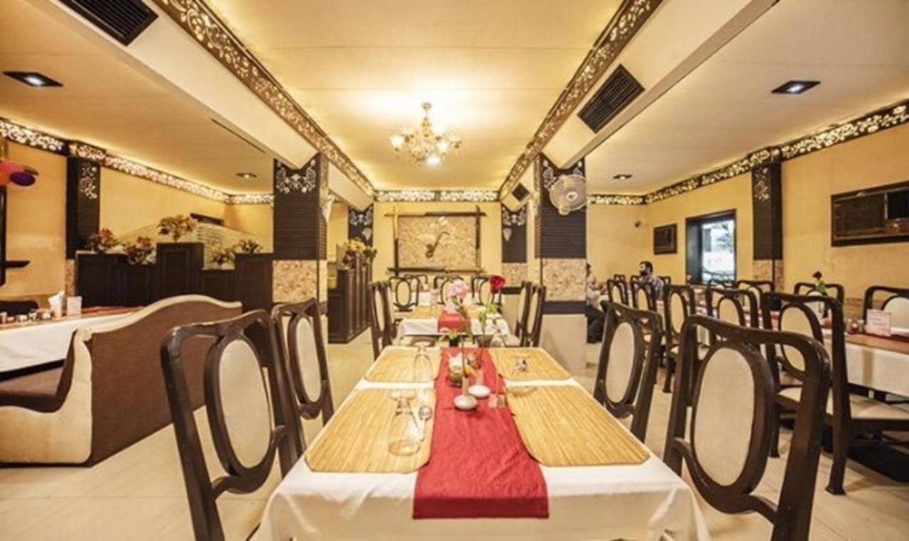 Fabhotel Prime Om Epic Vijay Nagar Indore Bagian luar foto