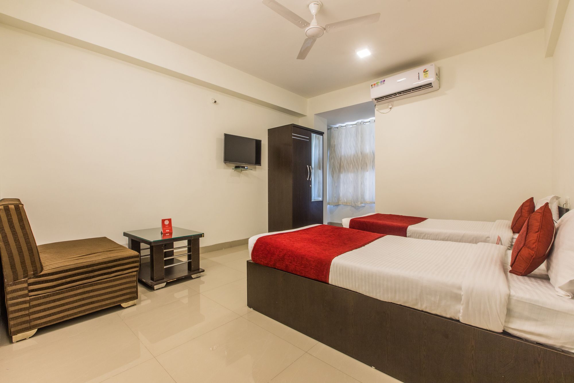 Fabhotel Prime Om Epic Vijay Nagar Indore Bagian luar foto