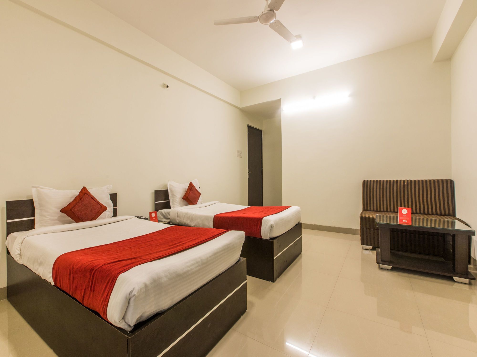 Fabhotel Prime Om Epic Vijay Nagar Indore Bagian luar foto